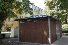 Niska 18, nowa altanka śmietnikowa